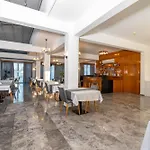 Bellapais Oasis Hotel