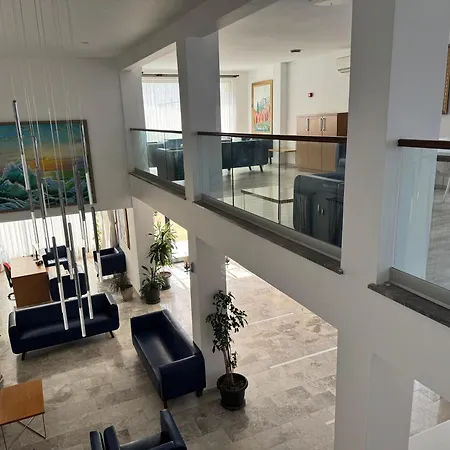 Bellapais Oasis Hotel 3*