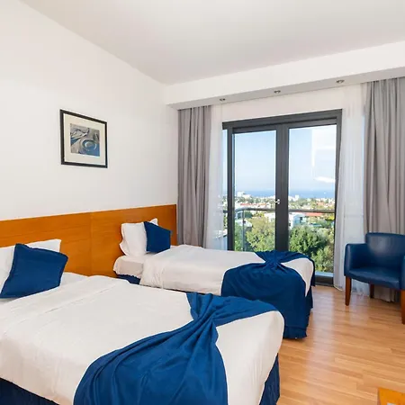 Hotel Bellapais Oasis