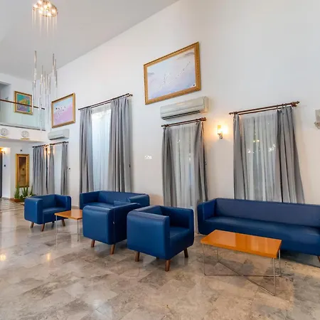 Bellapais Oasis Kazaphani