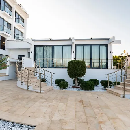 Отель Bellapais Oasis Kazaphani