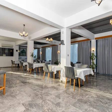 Bellapais Oasis Отель Kazaphani