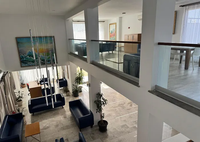 Bellapais Oasis Hotel 3*