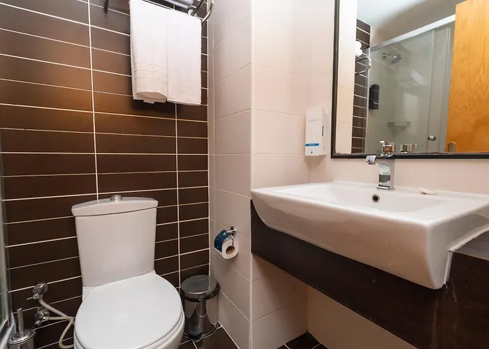 Hotel Bellapais Oasis 3*