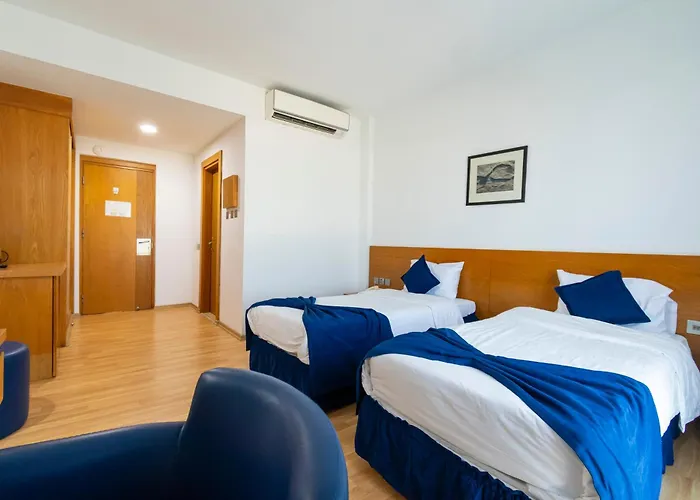 Hotel Bellapais Oasis 3*