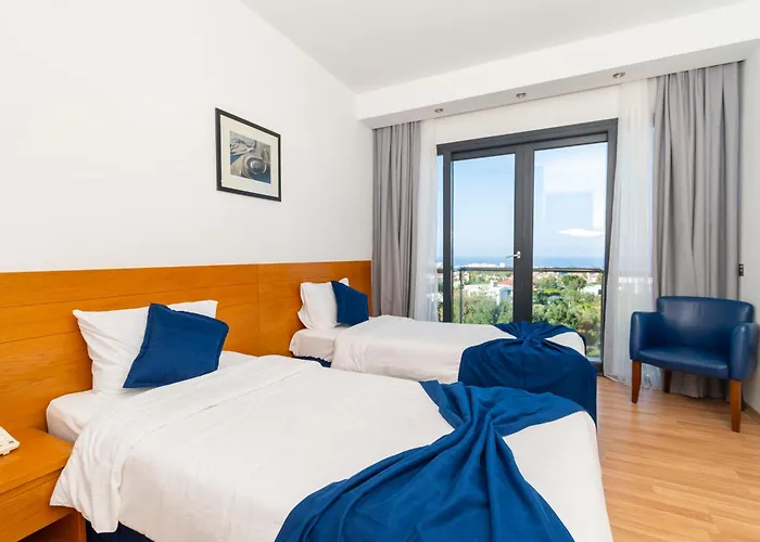 ホテル Bellapais Oasis Kazaphani