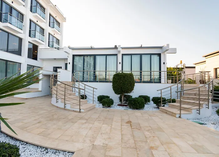 Hotel Bellapais Oasis Kazaphani