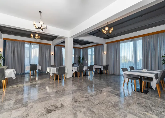 Bellapais Oasis Hotel Kazaphani