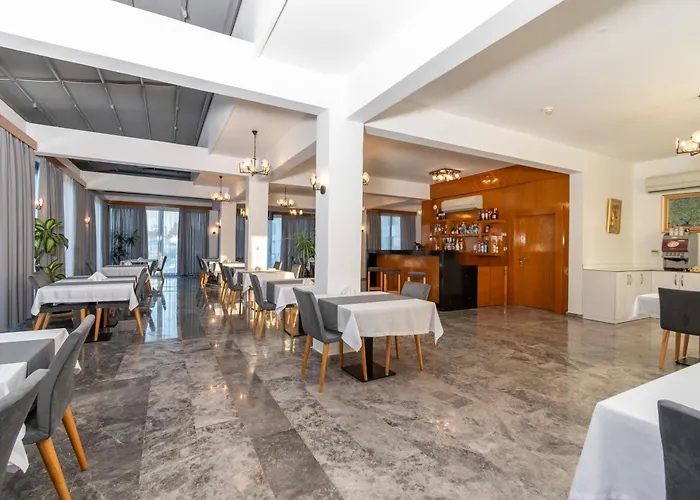 Bellapais Oasis Hotel